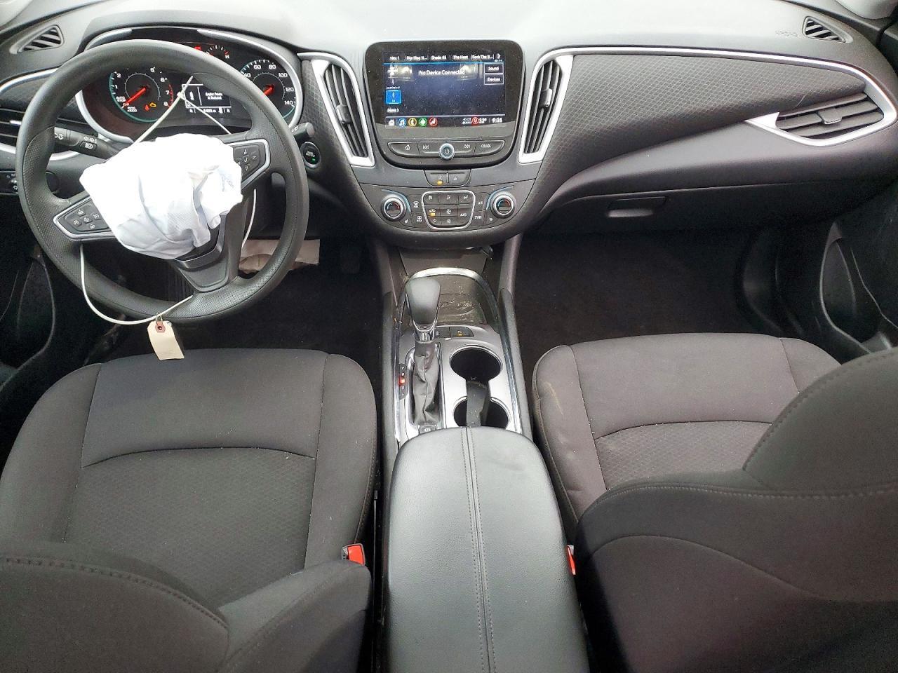 2024 Chevrolet Malibu Lt - zdjęcie 8