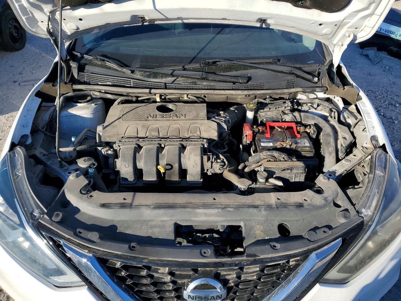 2017 Nissan Sentra S - zdjęcie 11