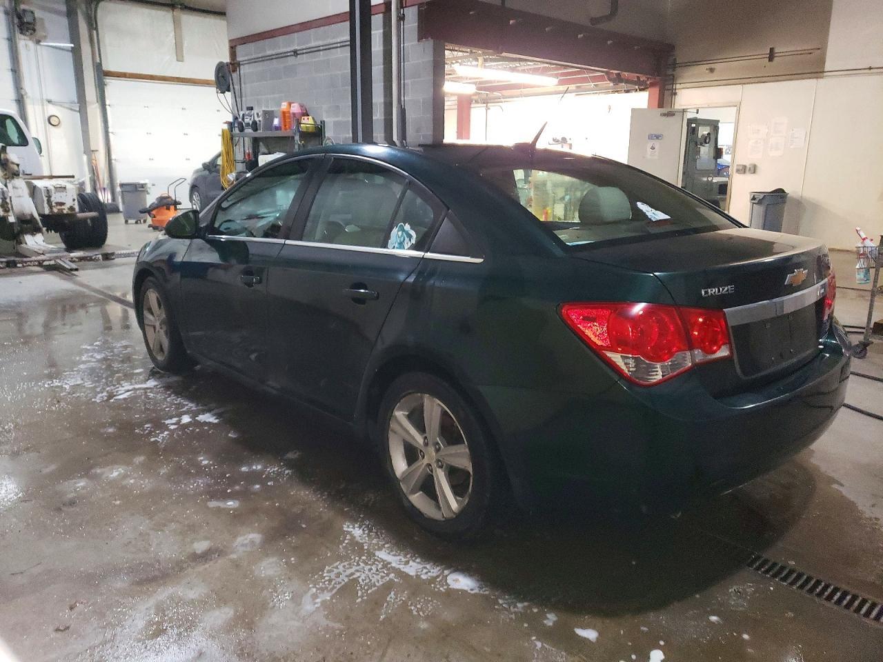 2014 Chevrolet Cruze Lt - zdjęcie 2