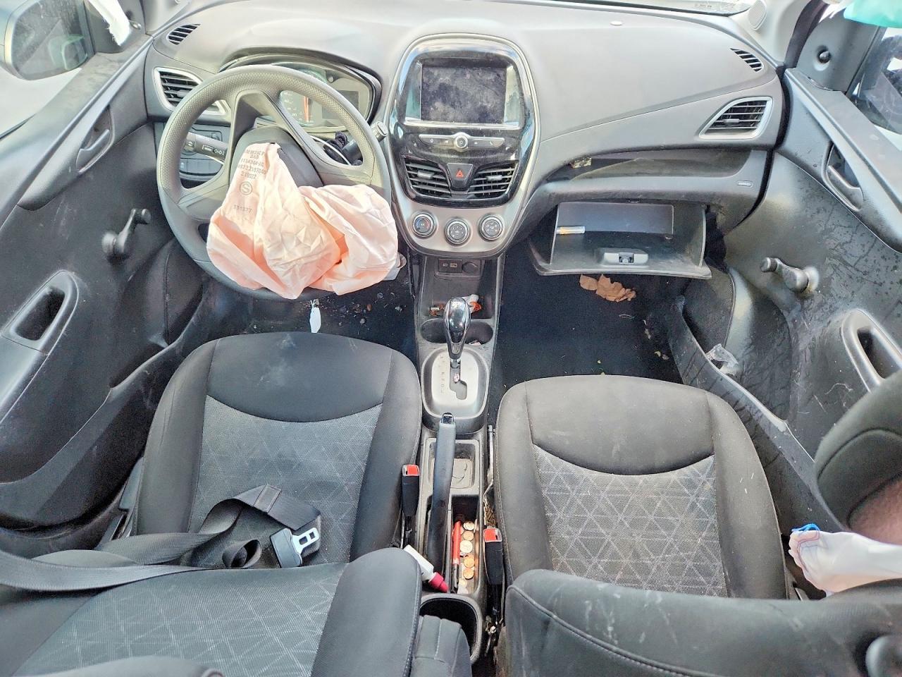 2022 Chevrolet Spark Ls - zdjęcie 8