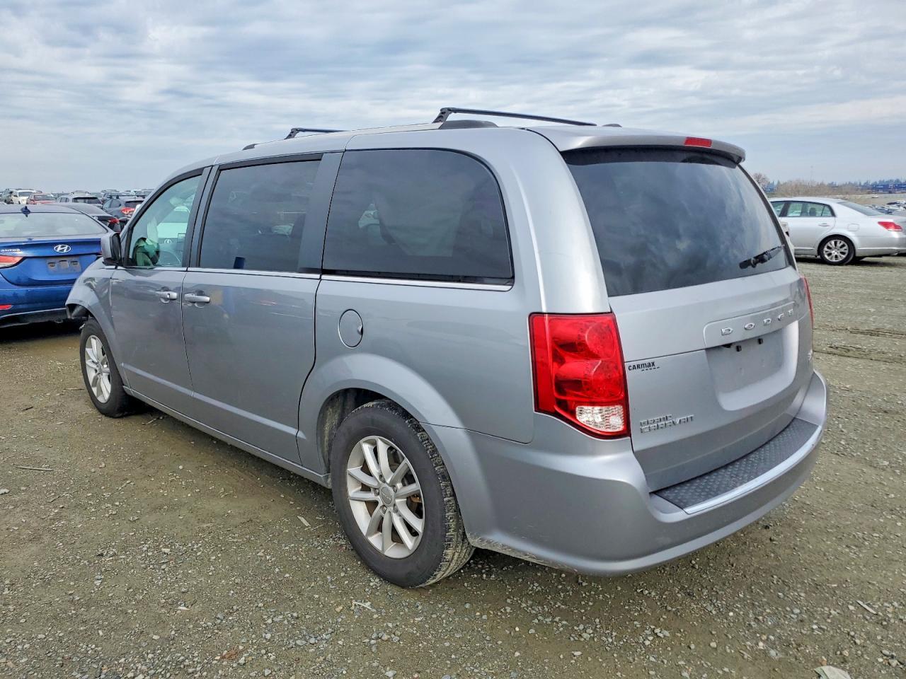 2019 Dodge Grand Caravan Sxt - zdjęcie 2