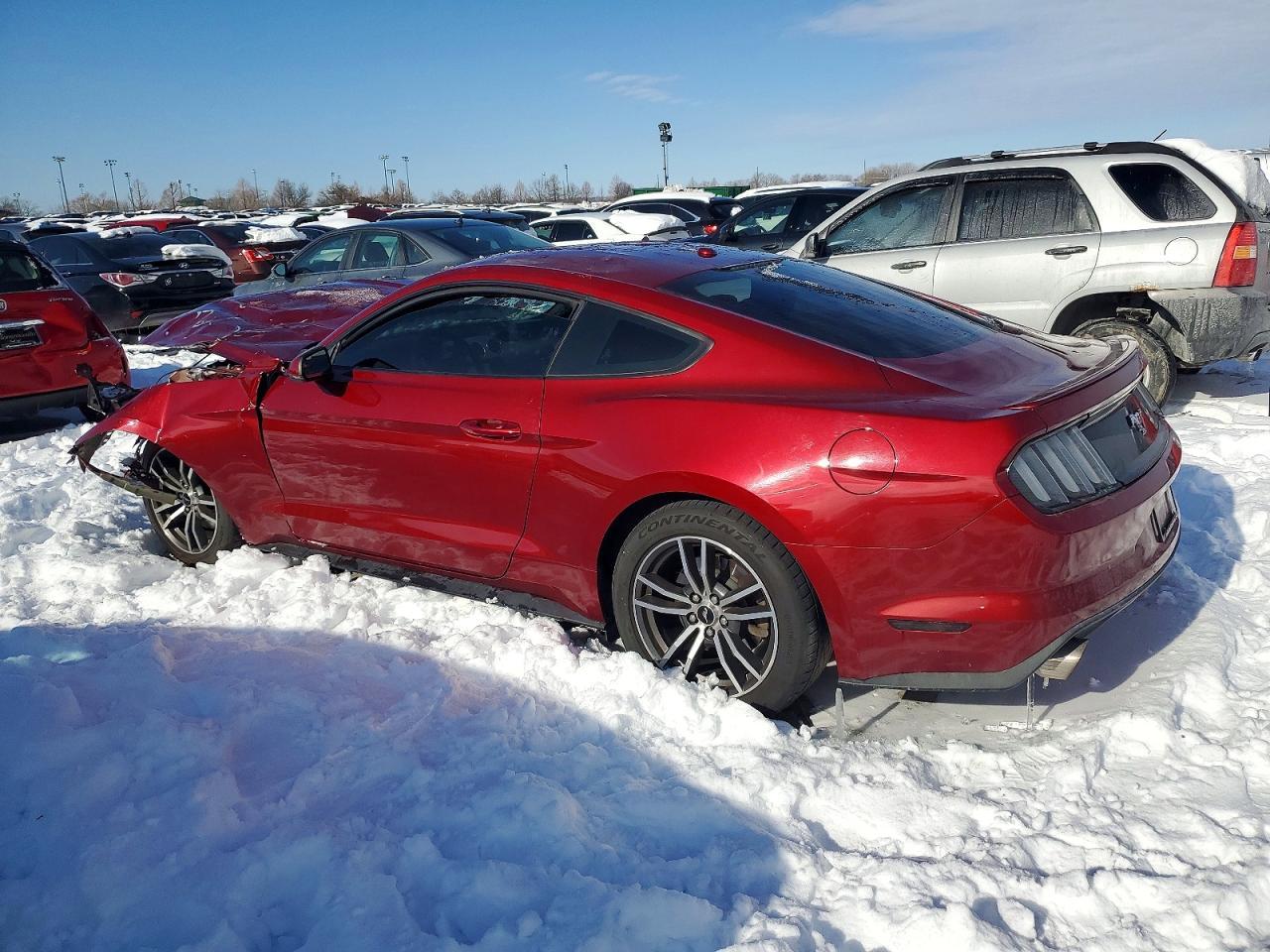 2016 Ford Mustang - zdjęcie 2
