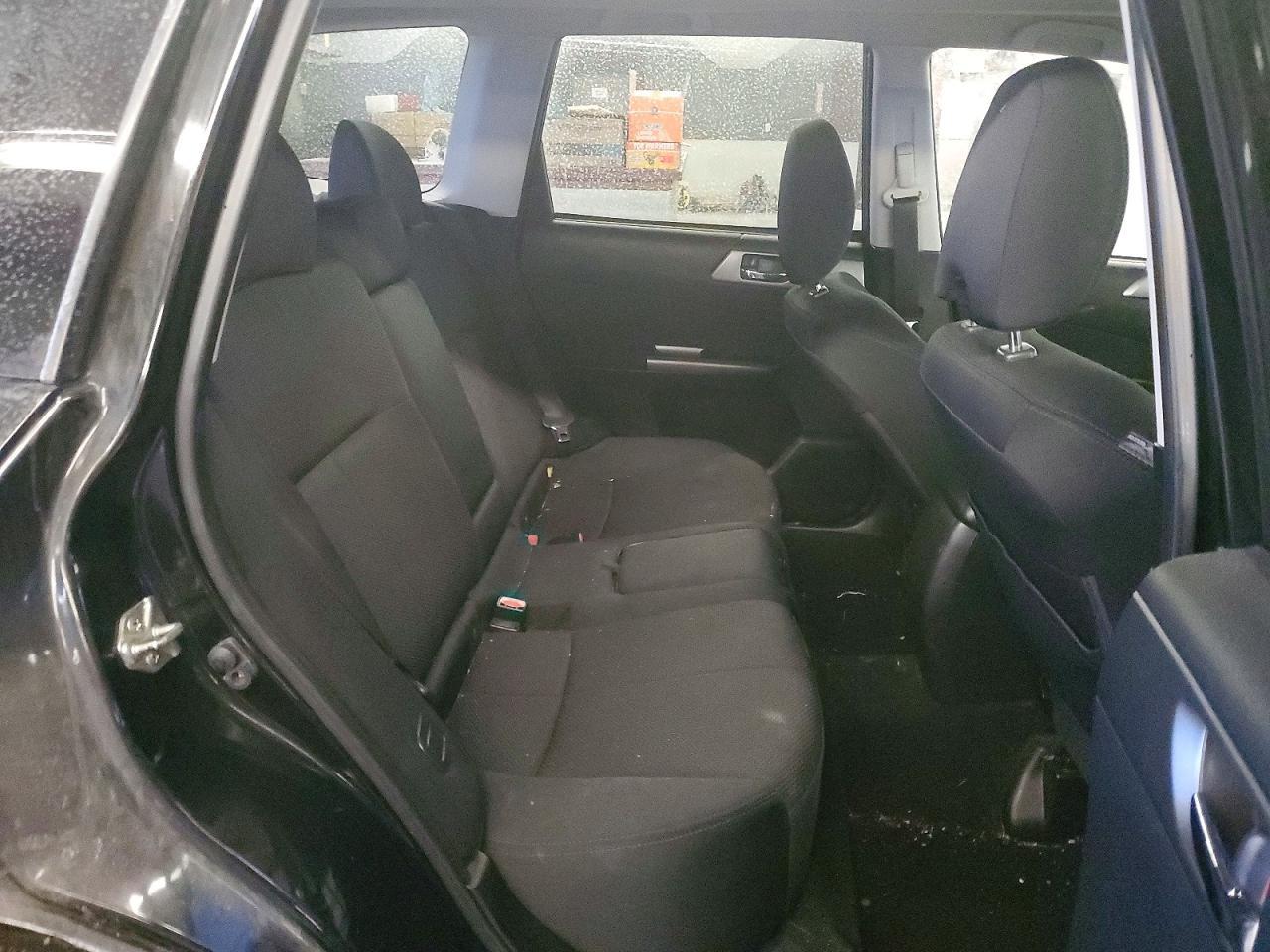 2013 Subaru Forester 2.5X Premium - zdjęcie 11