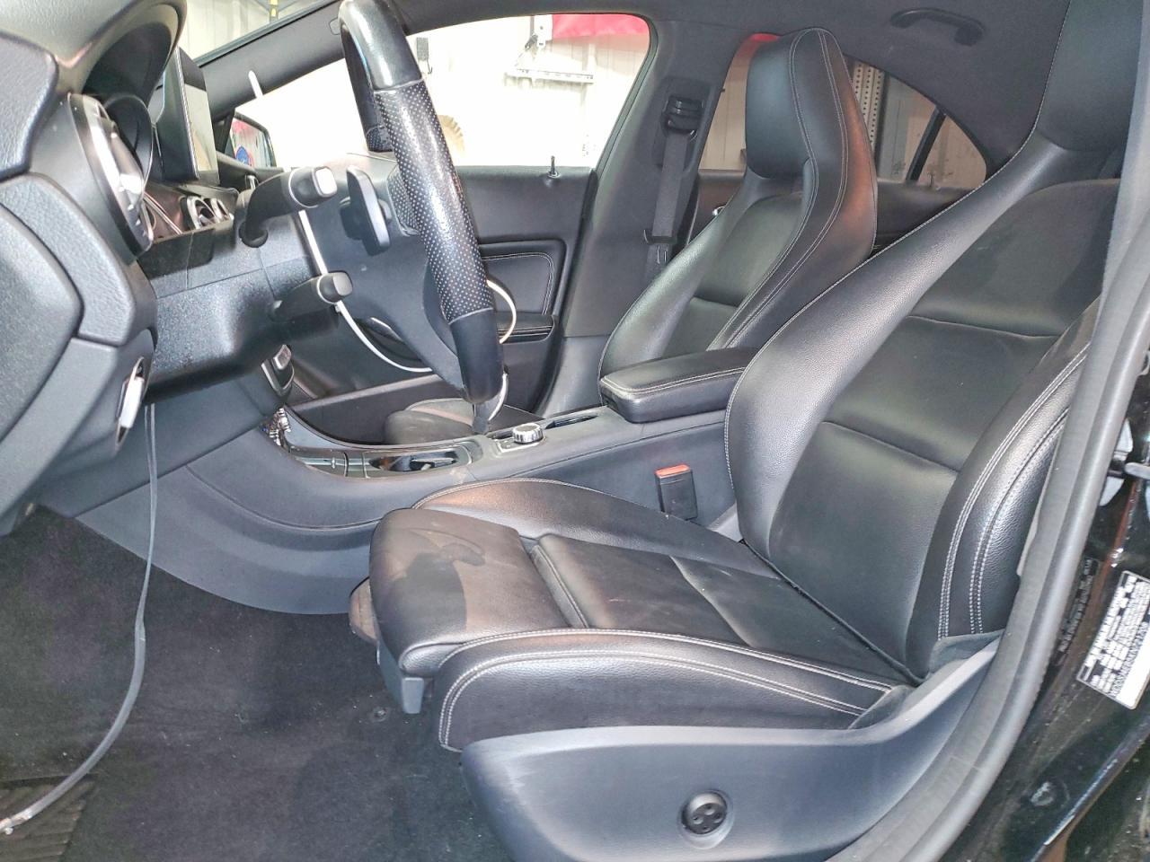 2019 Mercedes-Benz Cla 250 - zdjęcie 7