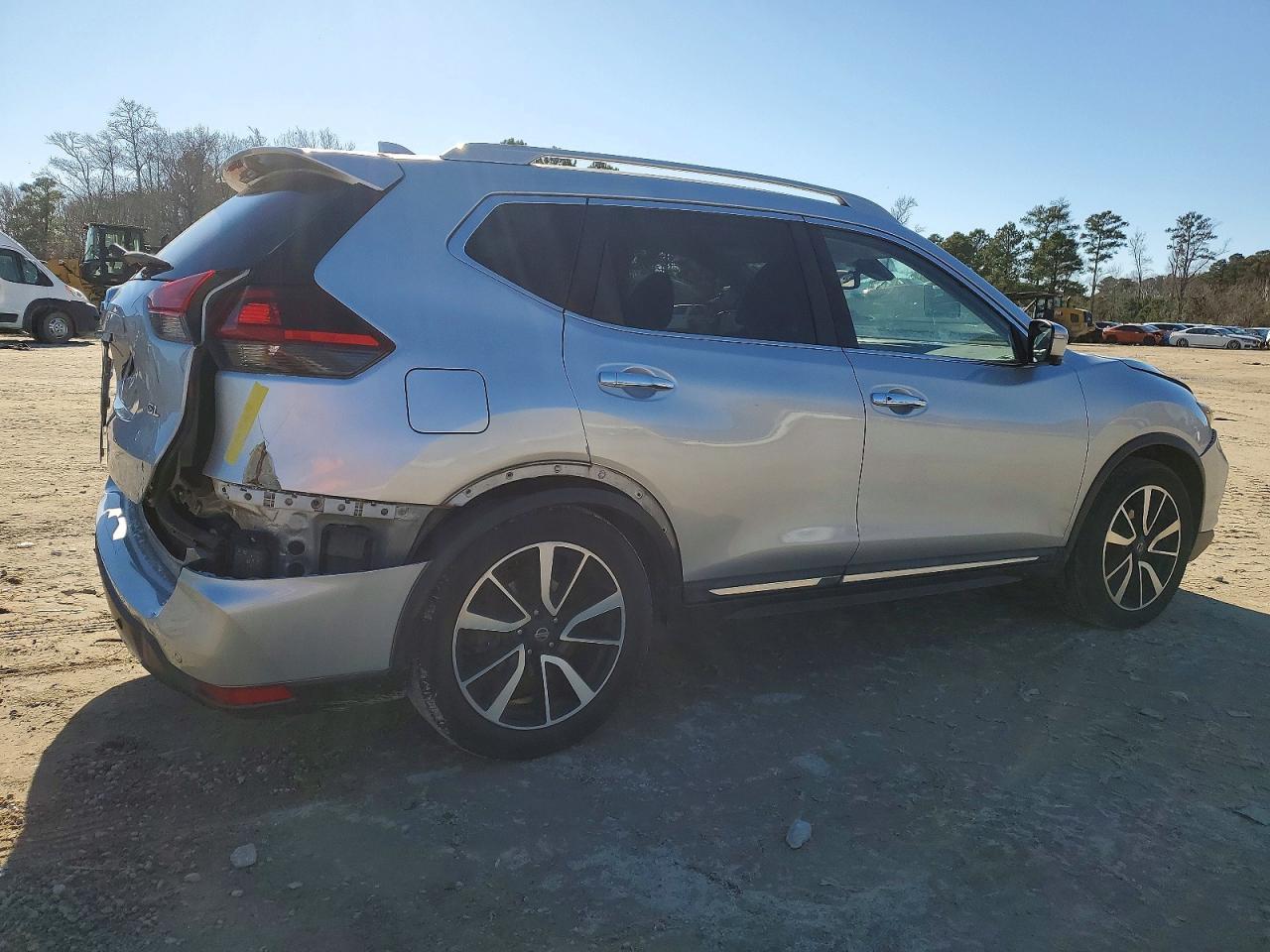 2019 Nissan Rogue S - zdjęcie 3