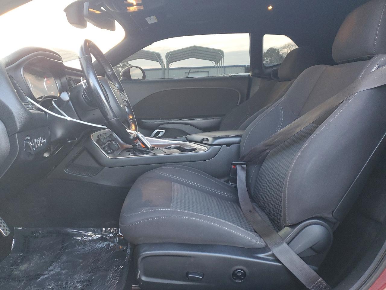 2022 Dodge Challenger R/T - zdjęcie 7