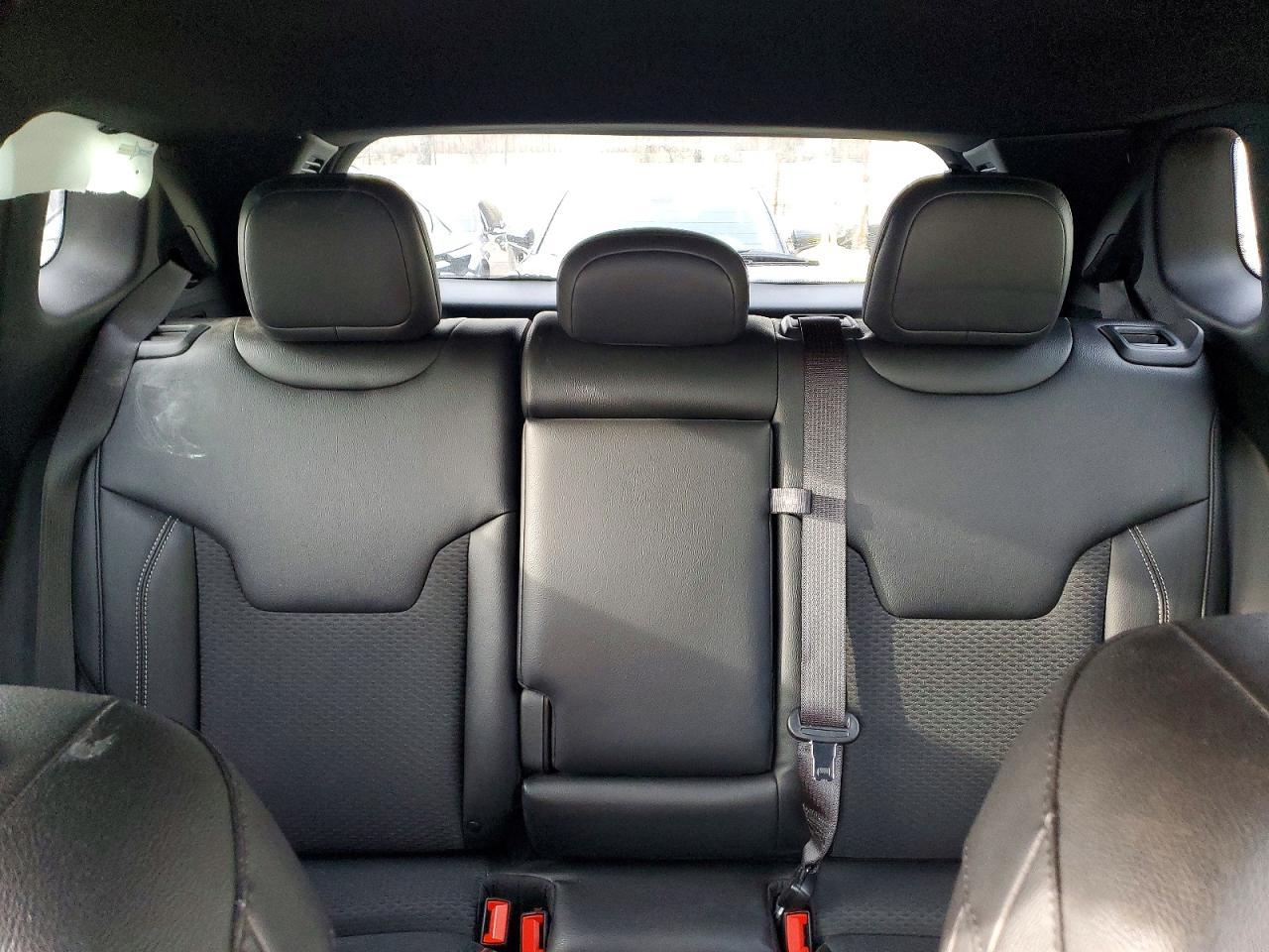 2024 Jeep Compass Latitude - zdjęcie 10