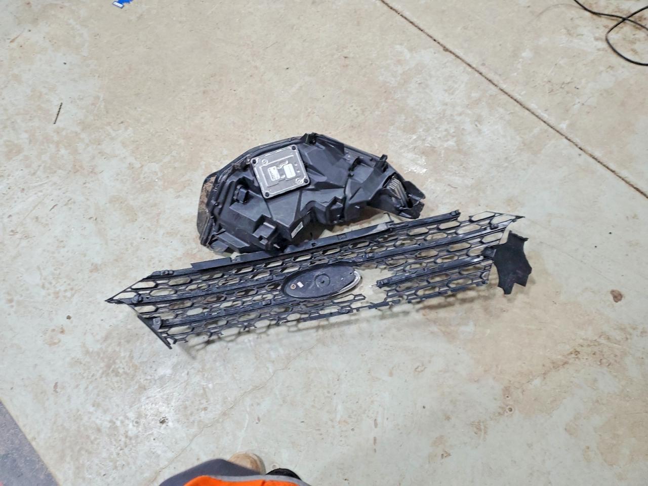 2020 Ford Explorer Xlt - zdjęcie 13