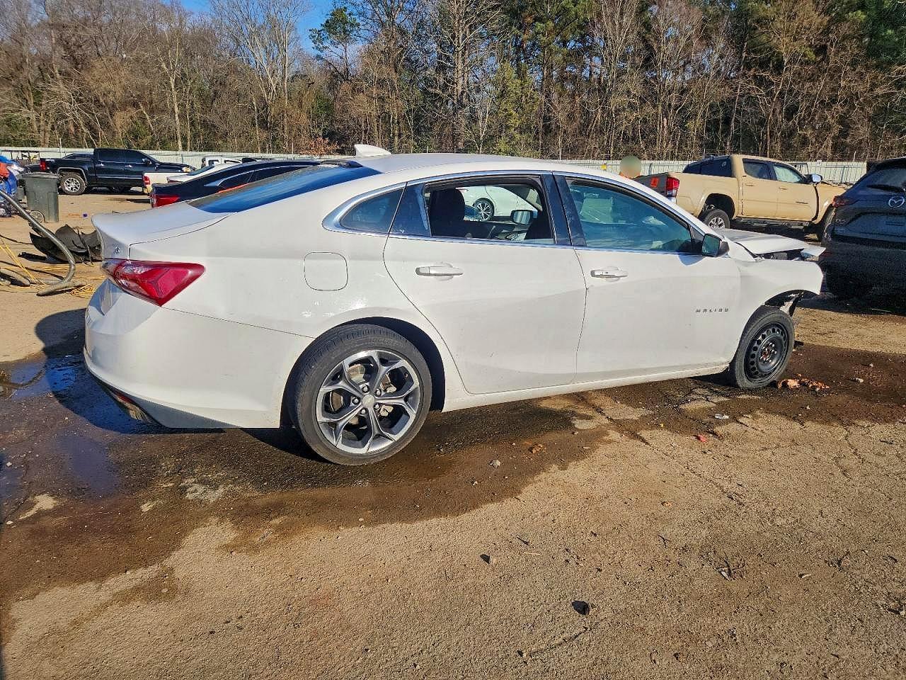 2020 Chevrolet Malibu Lt - zdjęcie 3