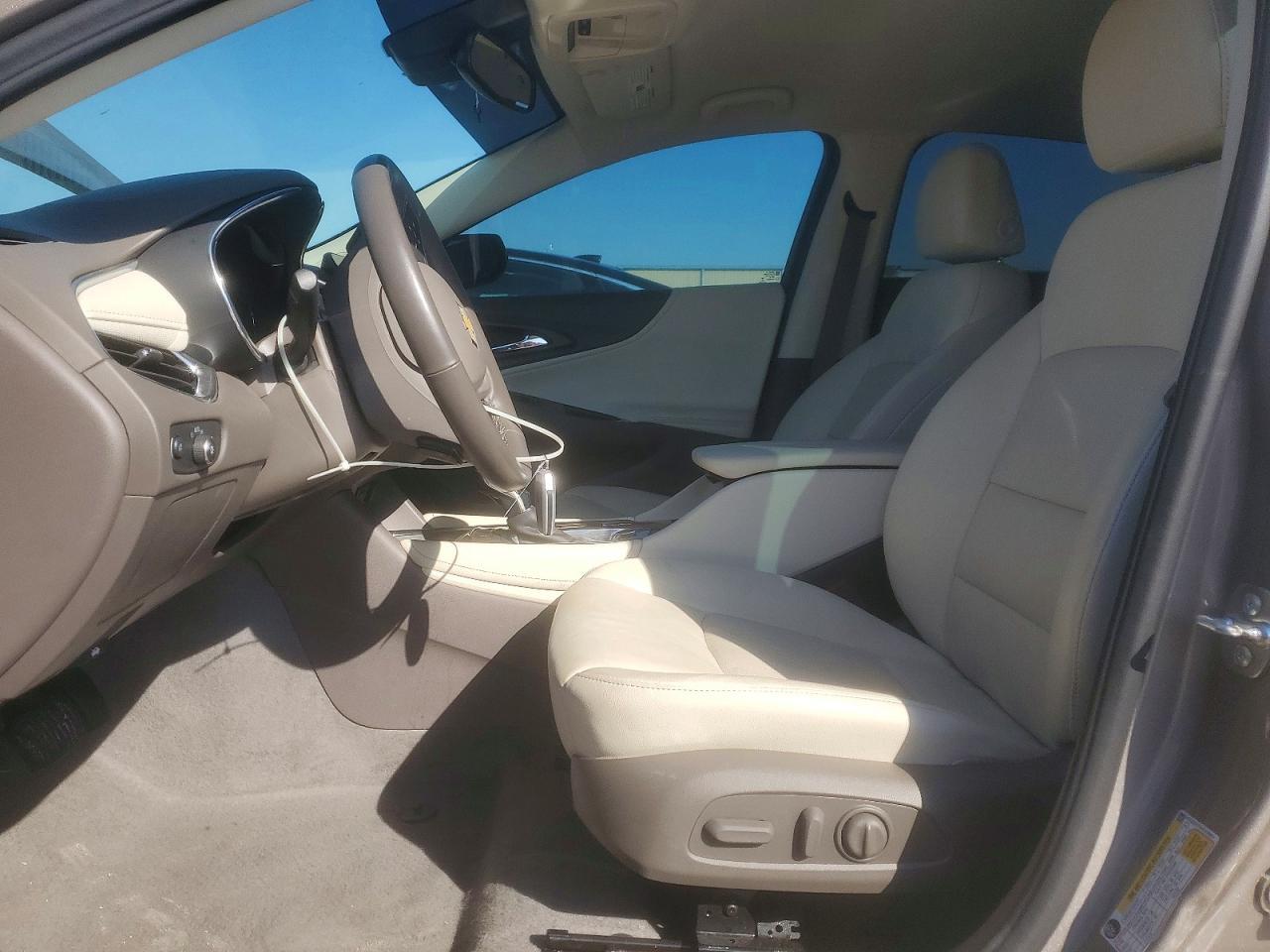 2024 Chevrolet Malibu Premier - zdjęcie 7