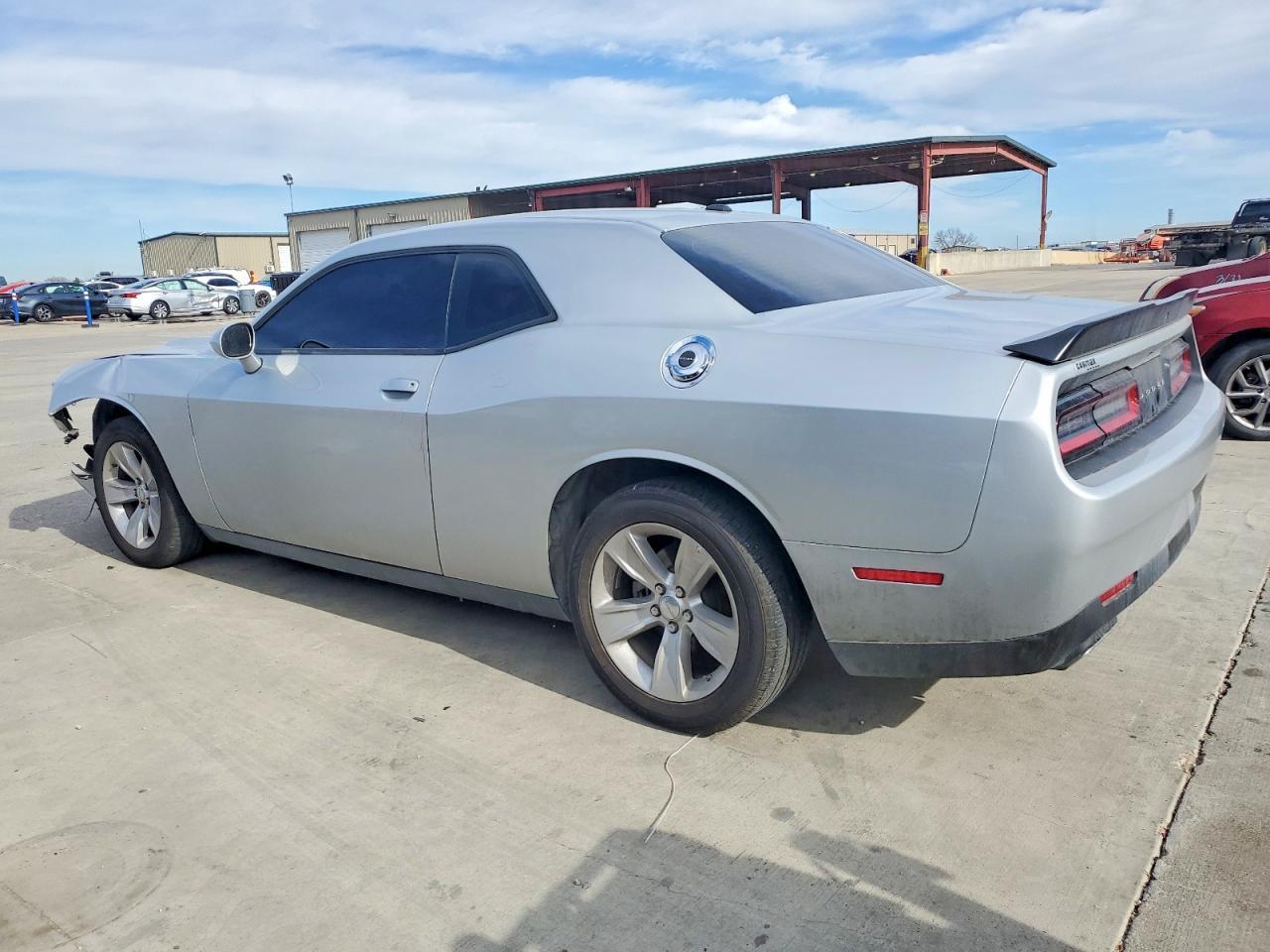 2023 Dodge Challenger Sxt - zdjęcie 2