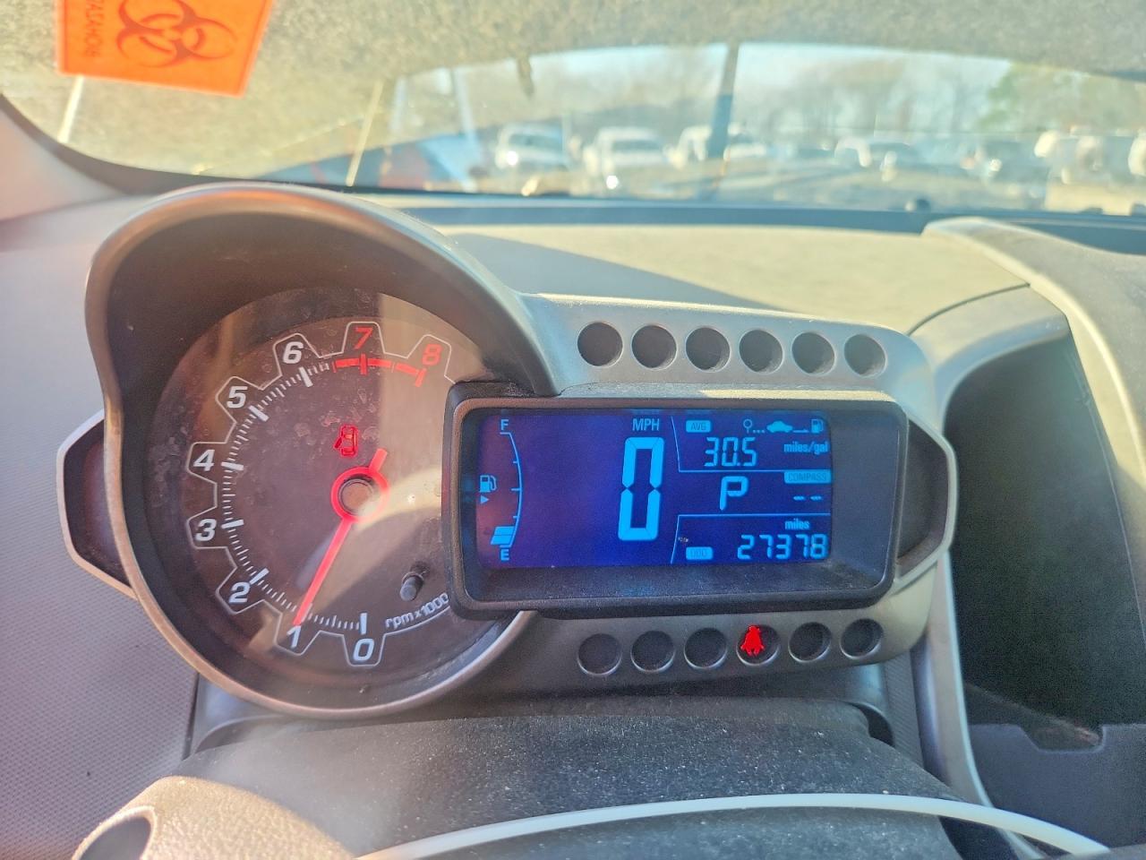 2014 Chevrolet Sonic - zdjęcie 9
