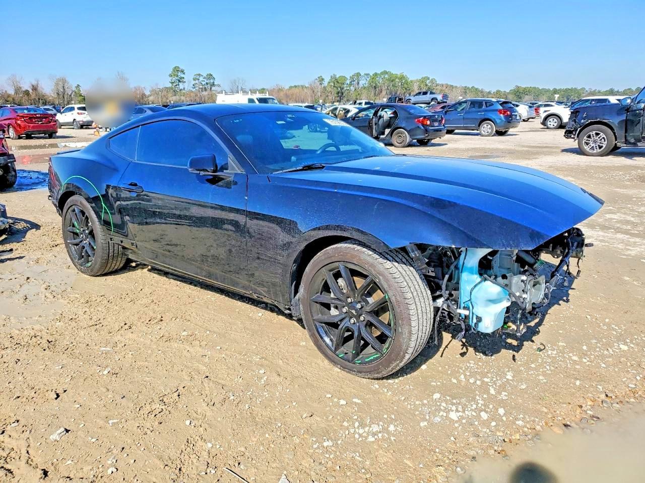 2025 Ford Mustang - zdjęcie 4