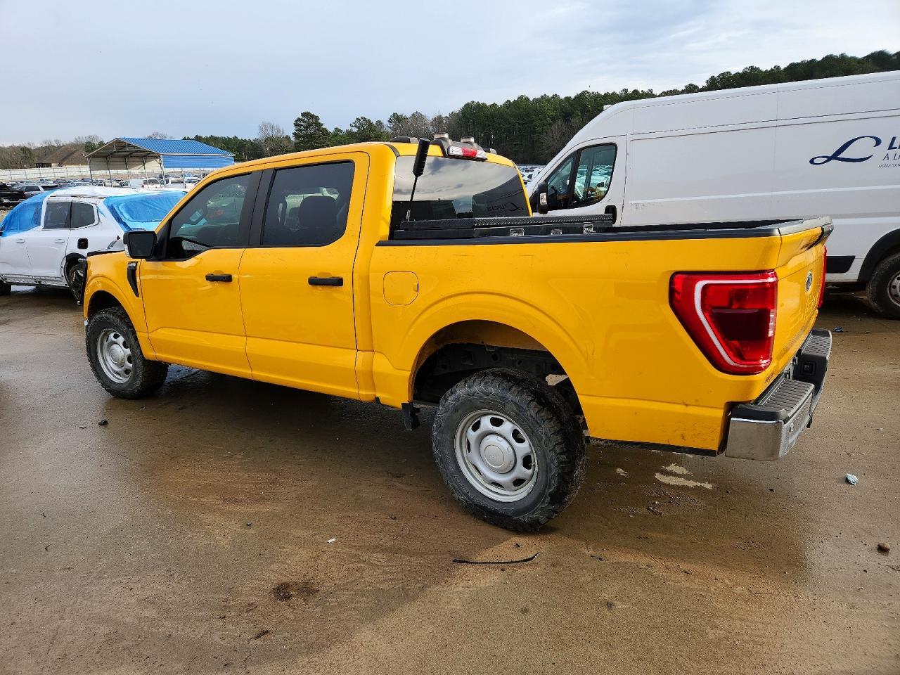 2021 Ford F150 Supercrew - zdjęcie 2
