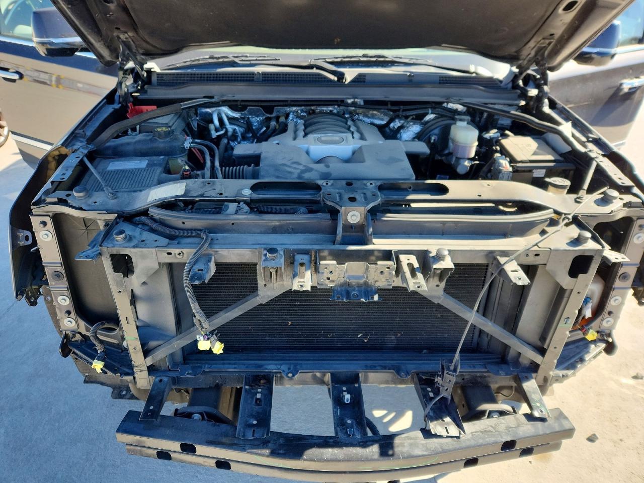 2018 Cadillac Escalade Platinum - zdjęcie 12