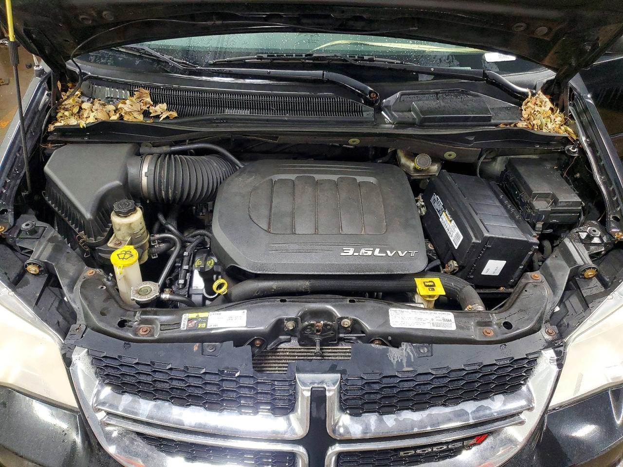 2014 Dodge Grand Caravan Sxt - zdjęcie 23