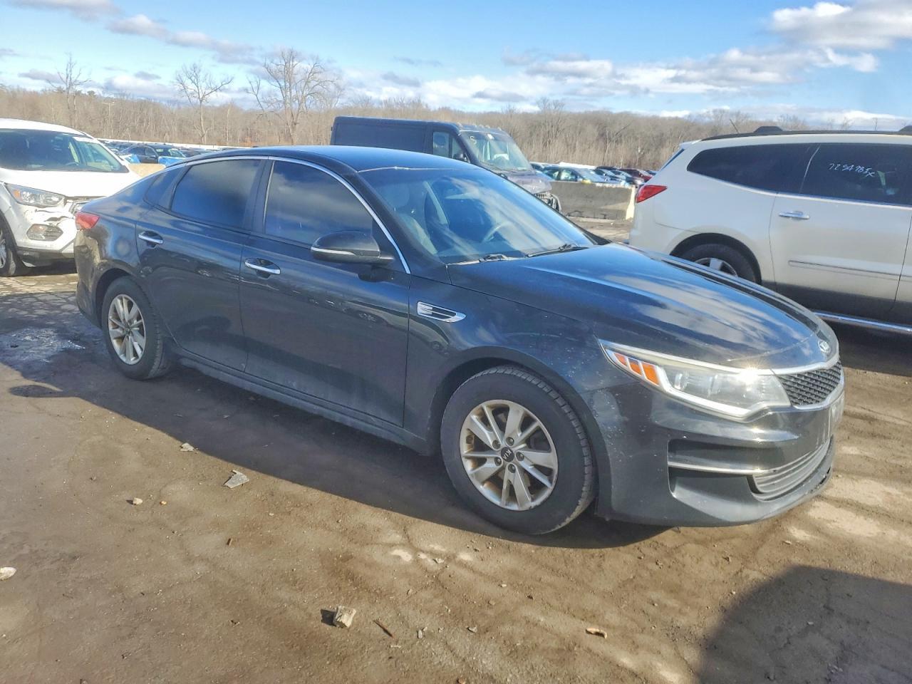 2017 Kia Optima Lx - zdjęcie 4