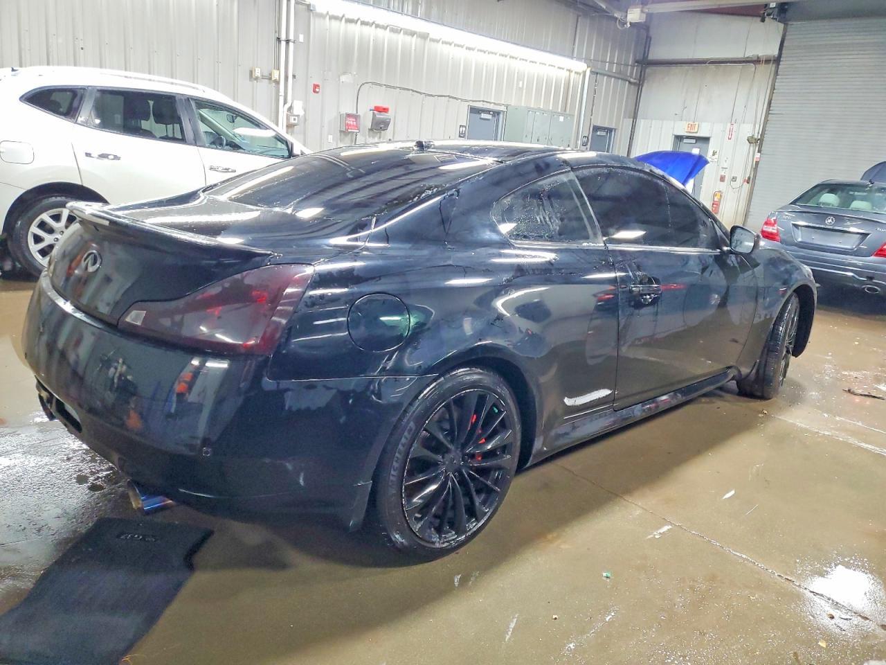 2013 Infiniti G37 - zdjęcie 3