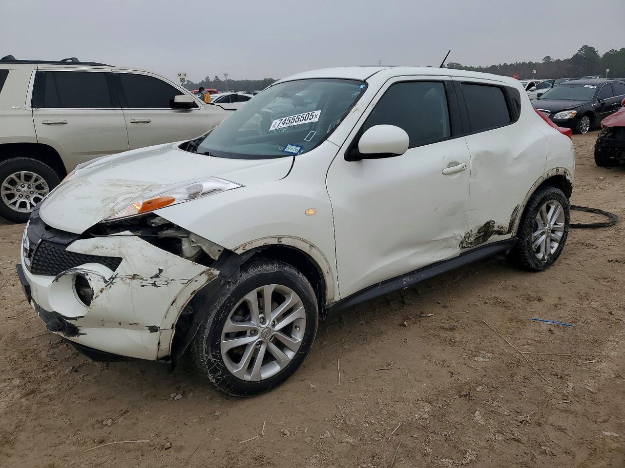2013 Nissan Juke S - zdjęcie główne