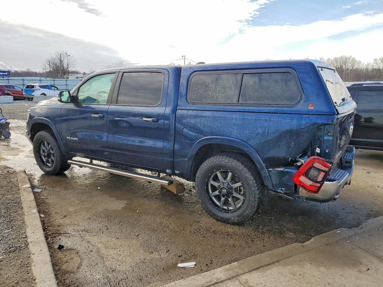 2020 Ram 1500 Laramie - zdjęcie 2