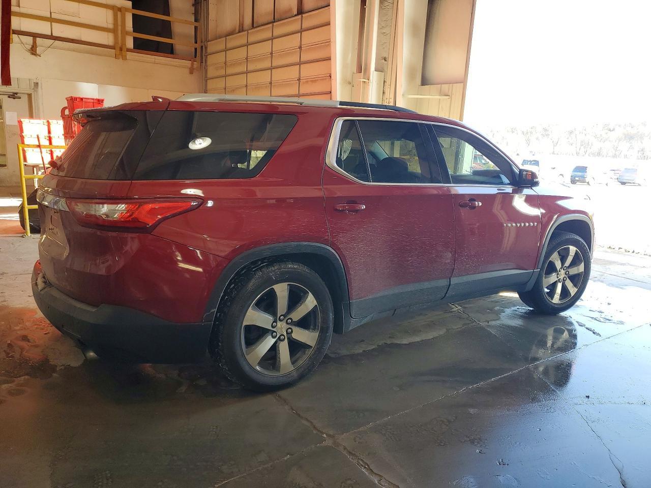 2018 Chevrolet Traverse Lt - zdjęcie 3
