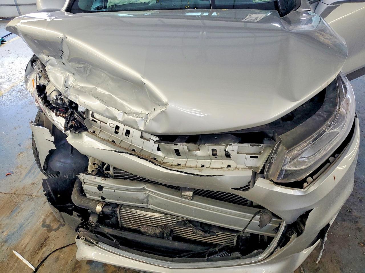 2020 Chevrolet Trax 1Lt - zdjęcie 12