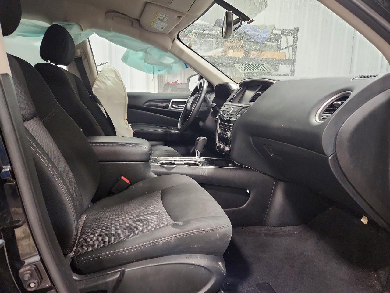 2020 Nissan Pathfinder Sv - zdjęcie 7