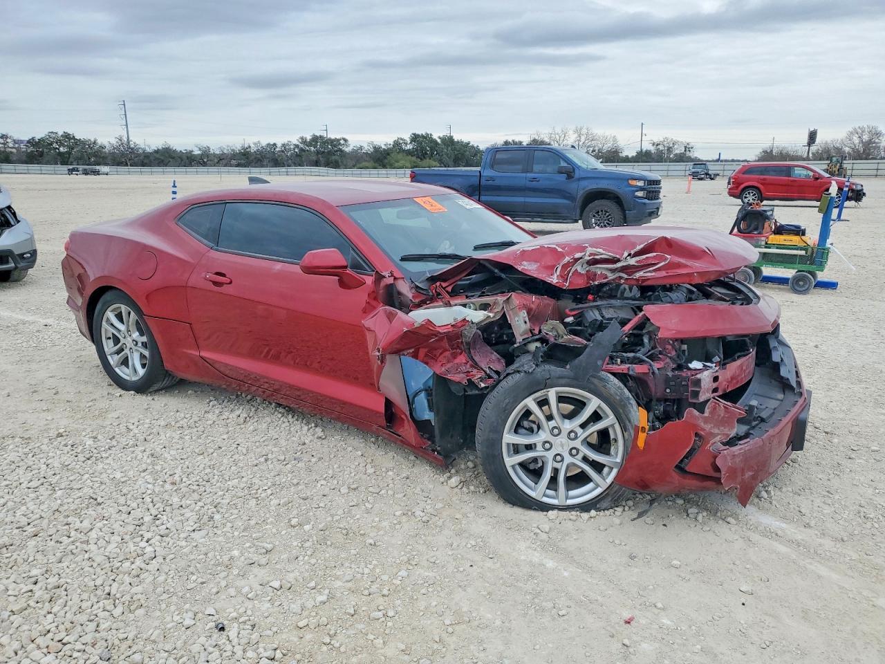 2023 Chevrolet Camaro Ls - zdjęcie 4