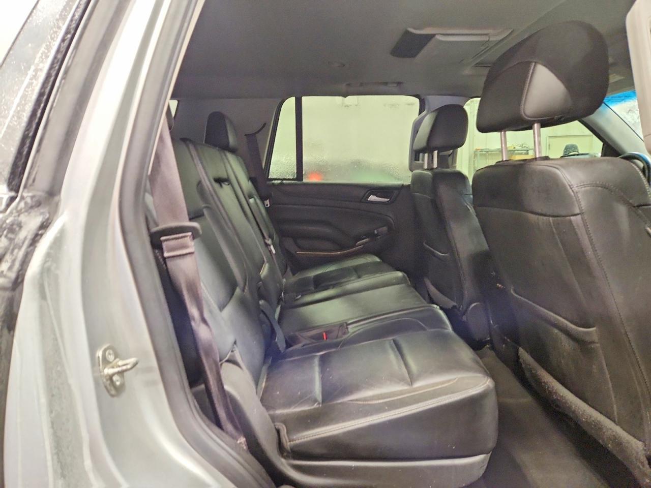 2016 Chevrolet Tahoe K1500 Lt - zdjęcie 11