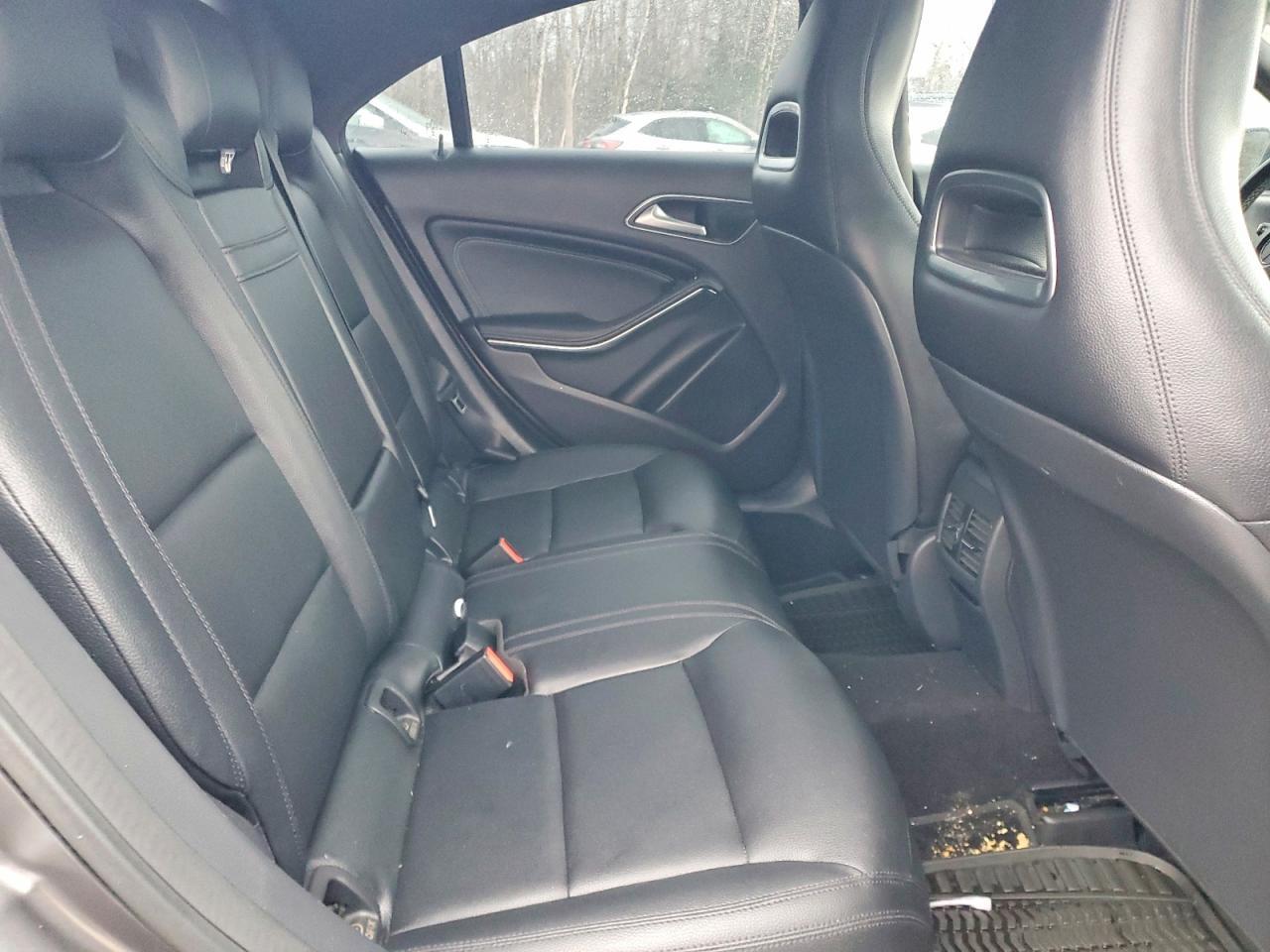 2014 Mercedes-Benz Cla 250 4Matic - zdjęcie 10
