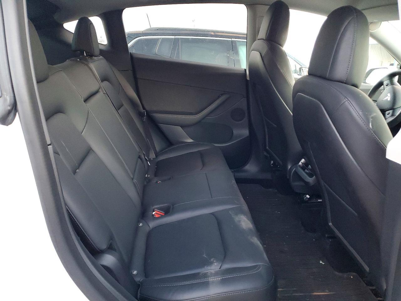 2022 Tesla Model Y - zdjęcie 10