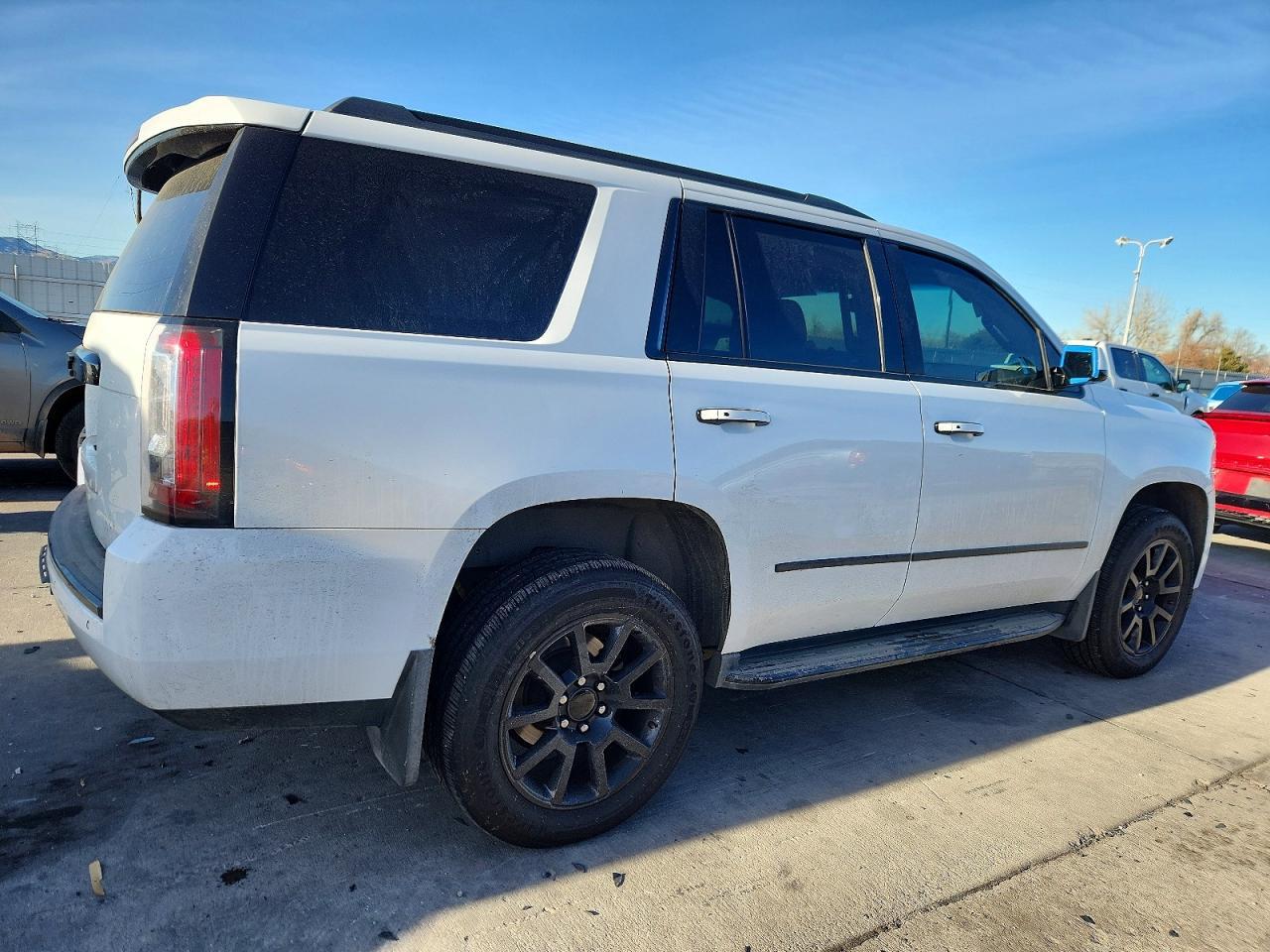 2019 GMC Yukon Denali - zdjęcie 3