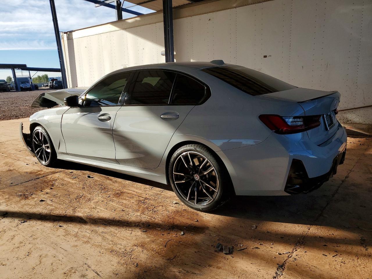 2023 BMW M340I - zdjęcie 2