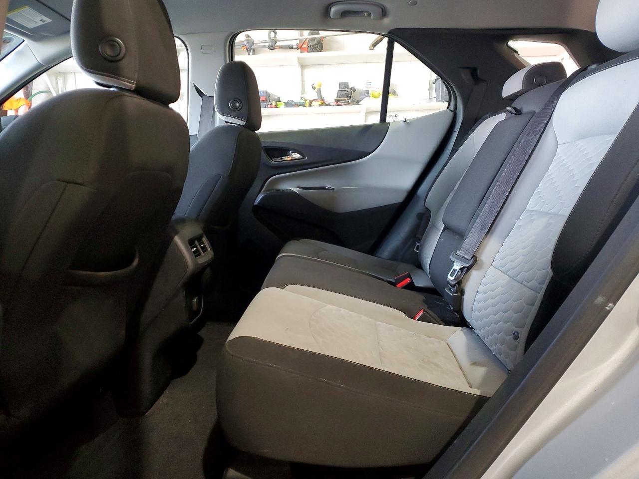 2018 Chevrolet Equinox Ls - zdjęcie 11