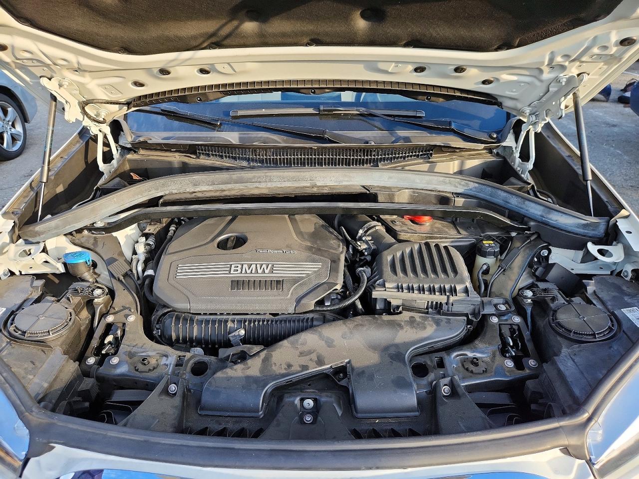 2020 BMW X1 xDrive28I - zdjęcie 12