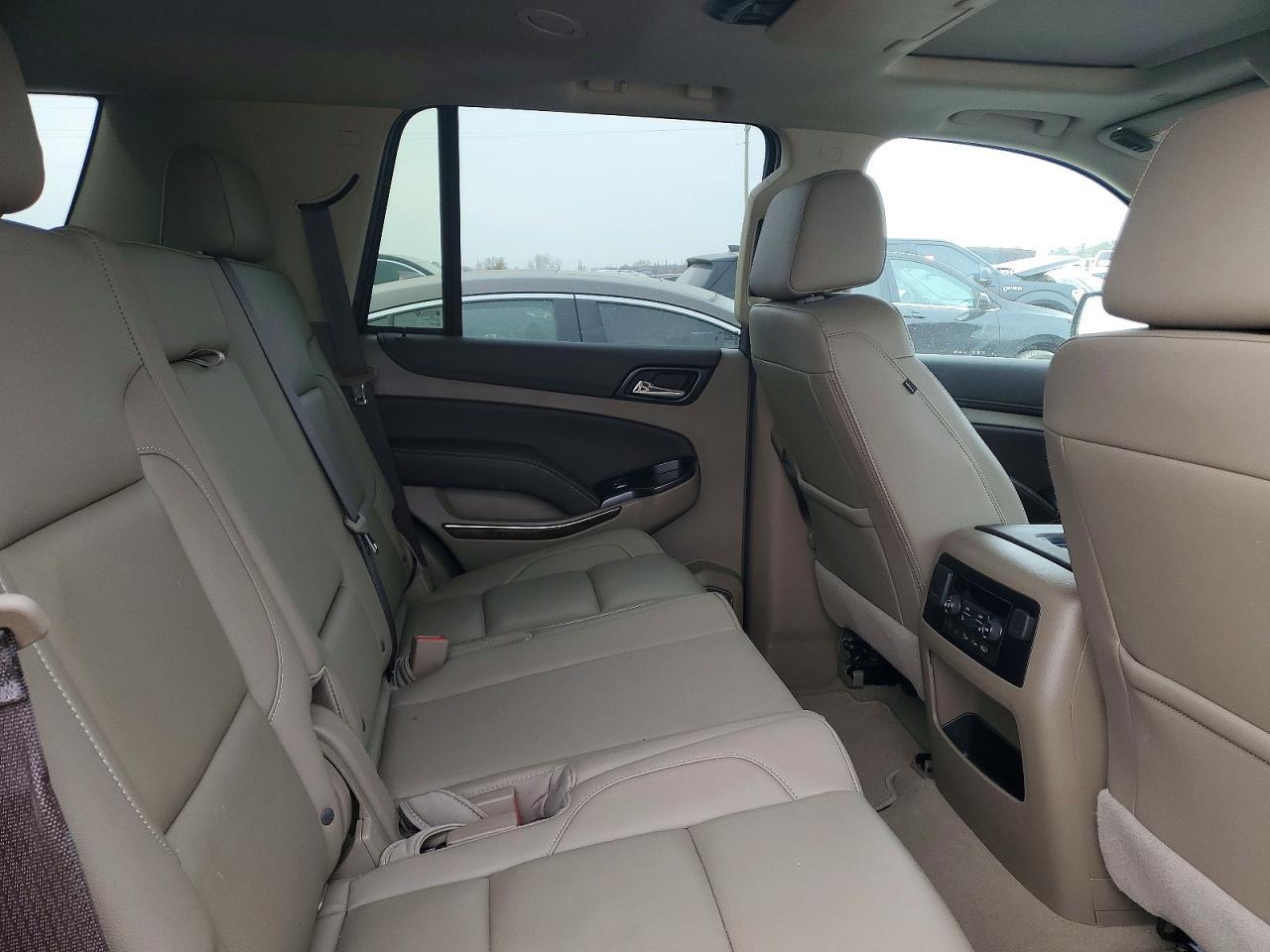 2020 Chevrolet Tahoe C1500 Lt - zdjęcie 11