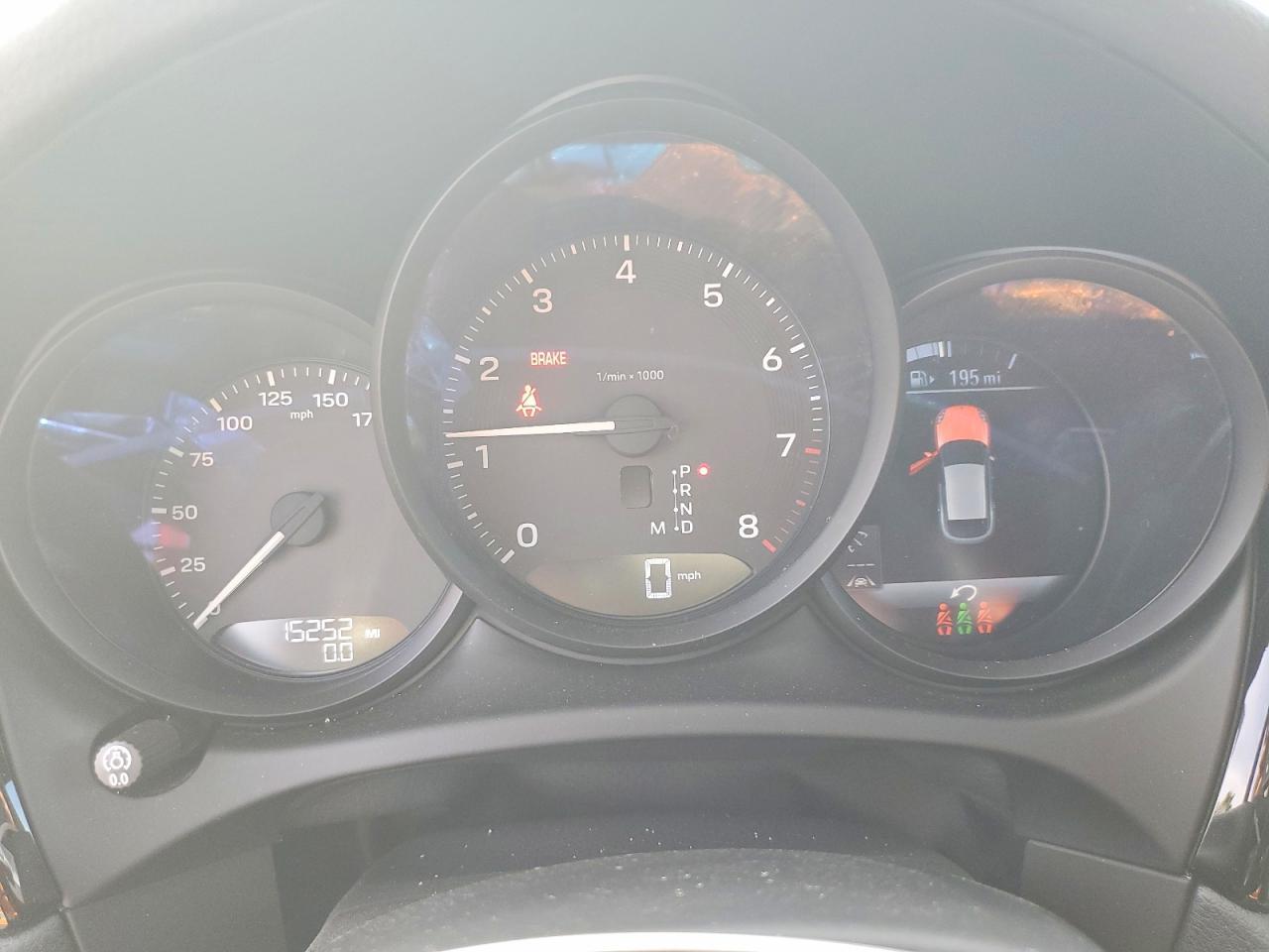 2022 Porsche Macan - zdjęcie 9