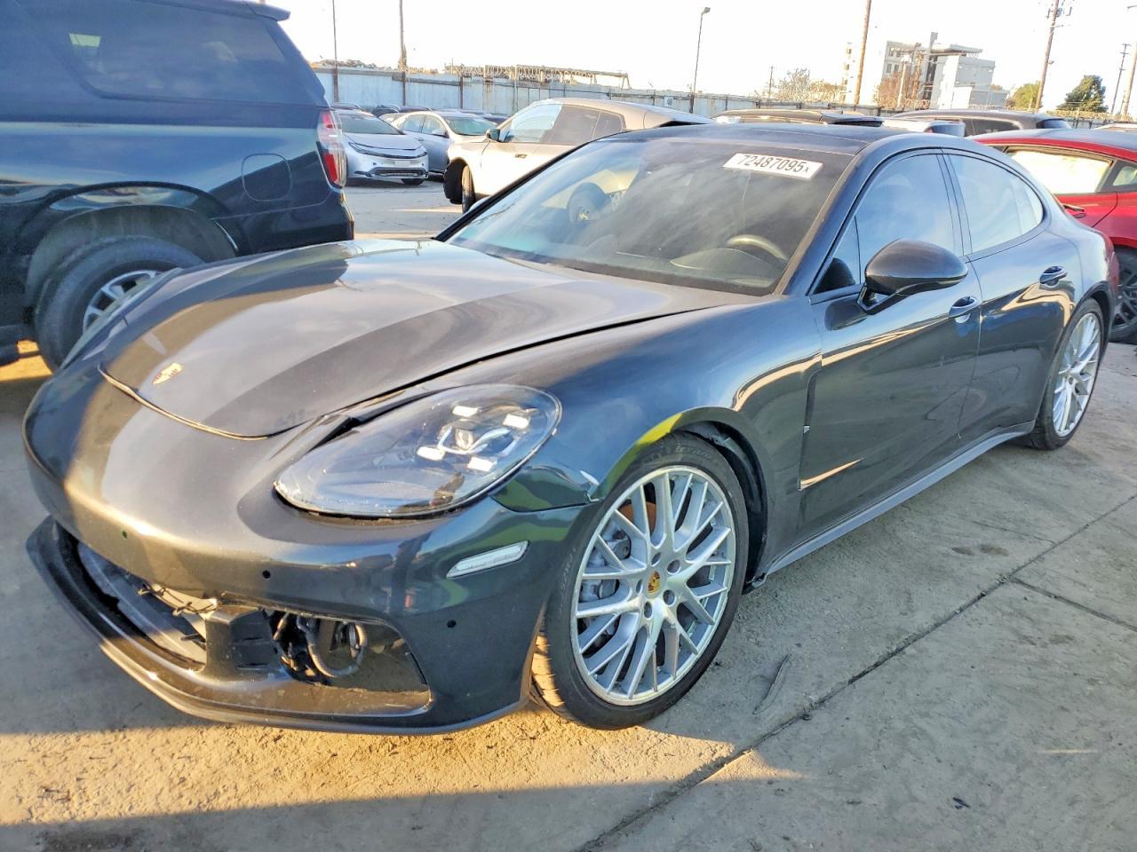 2017 Porsche Panamera