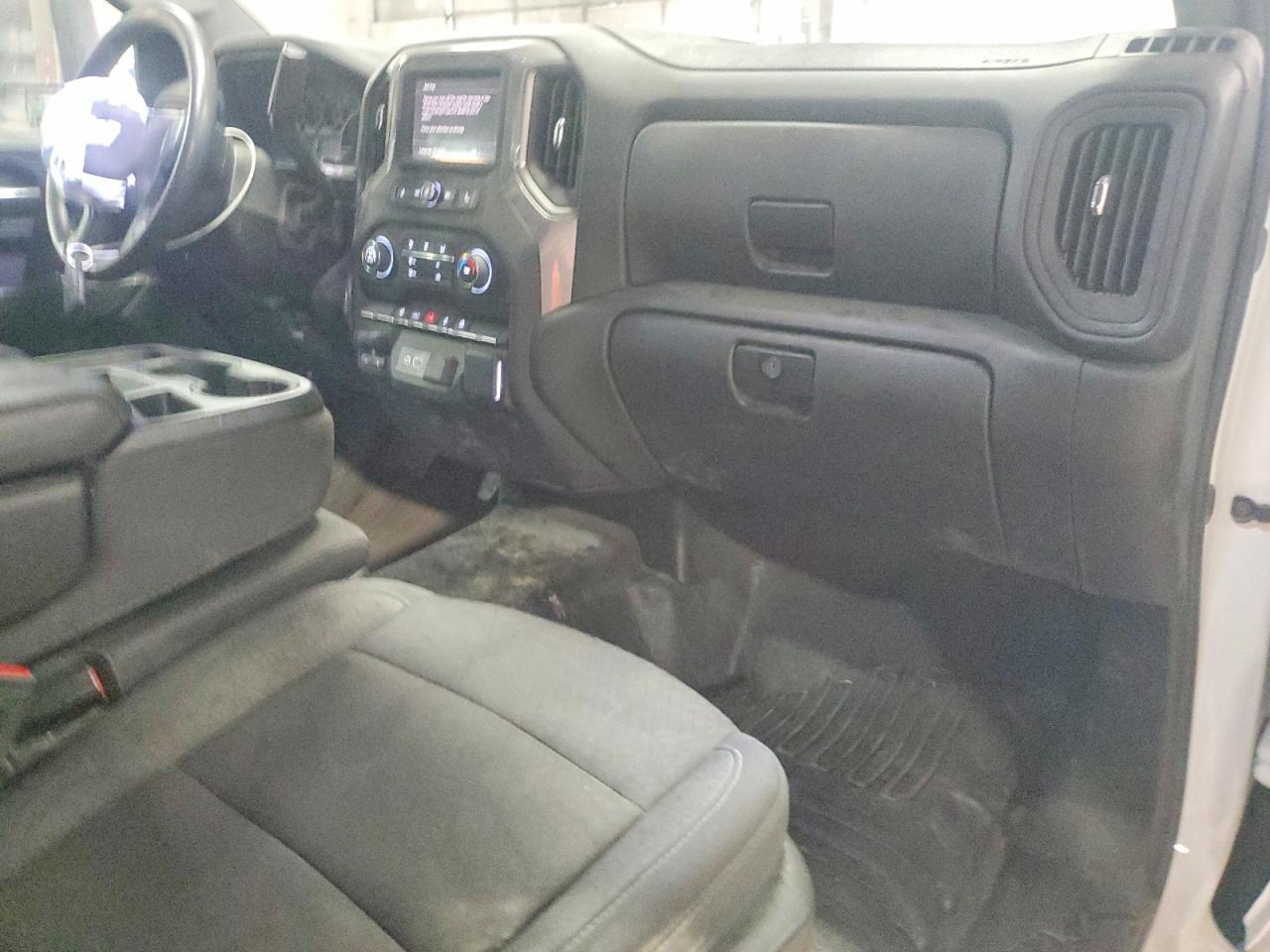 2024 Chevrolet Silverado K3500 - zdjęcie 8