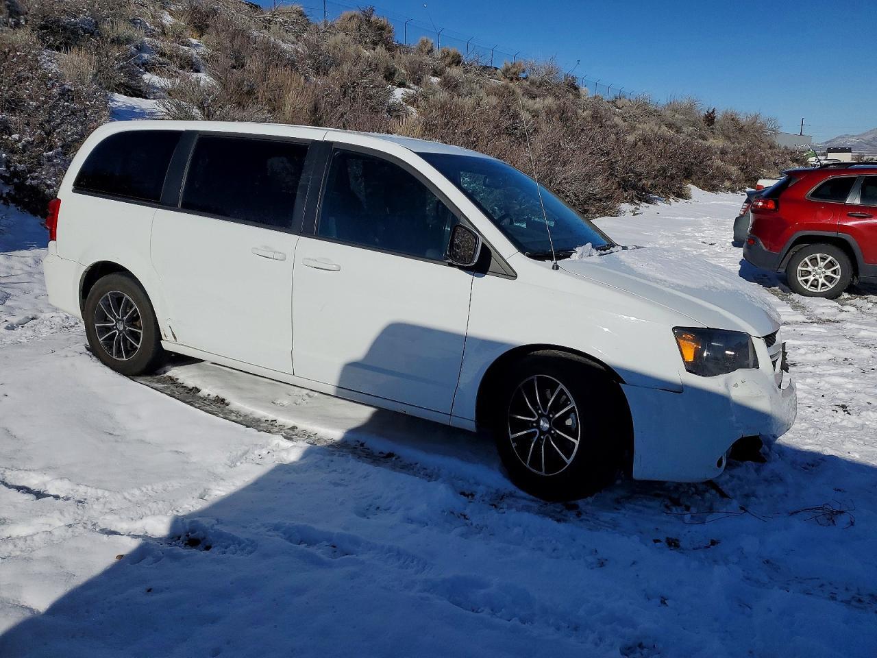 2018 Dodge Grand Caravan Gt - zdjęcie 4