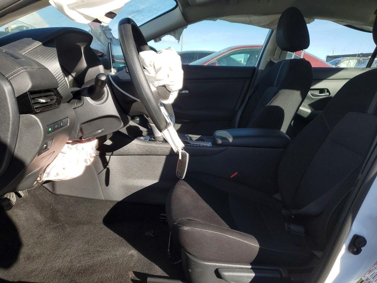 2025 Nissan Sentra Sv - zdjęcie 7