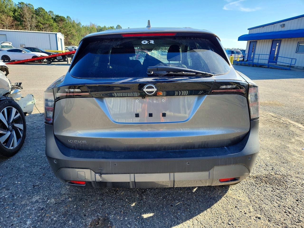 2025 Nissan Kicks Sv - zdjęcie 6