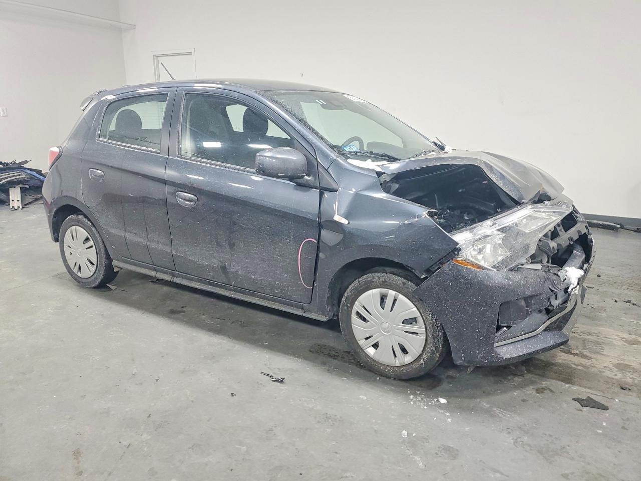 2024 Mitsubishi Mirage Es - zdjęcie 4