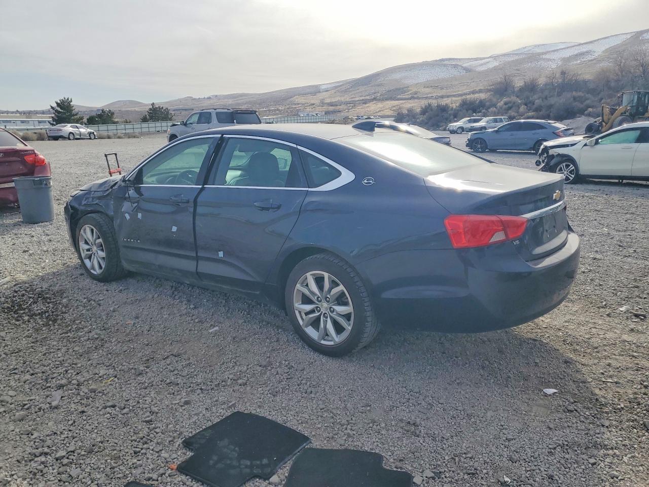 2017 Chevrolet Impala Lt - zdjęcie 2