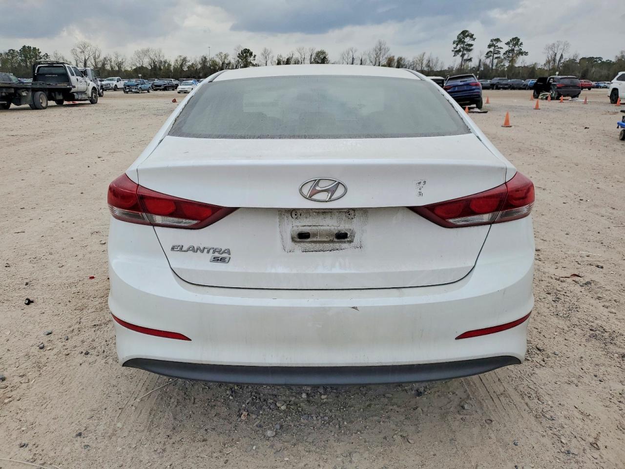 2018 Hyundai Elantra Se - zdjęcie 6