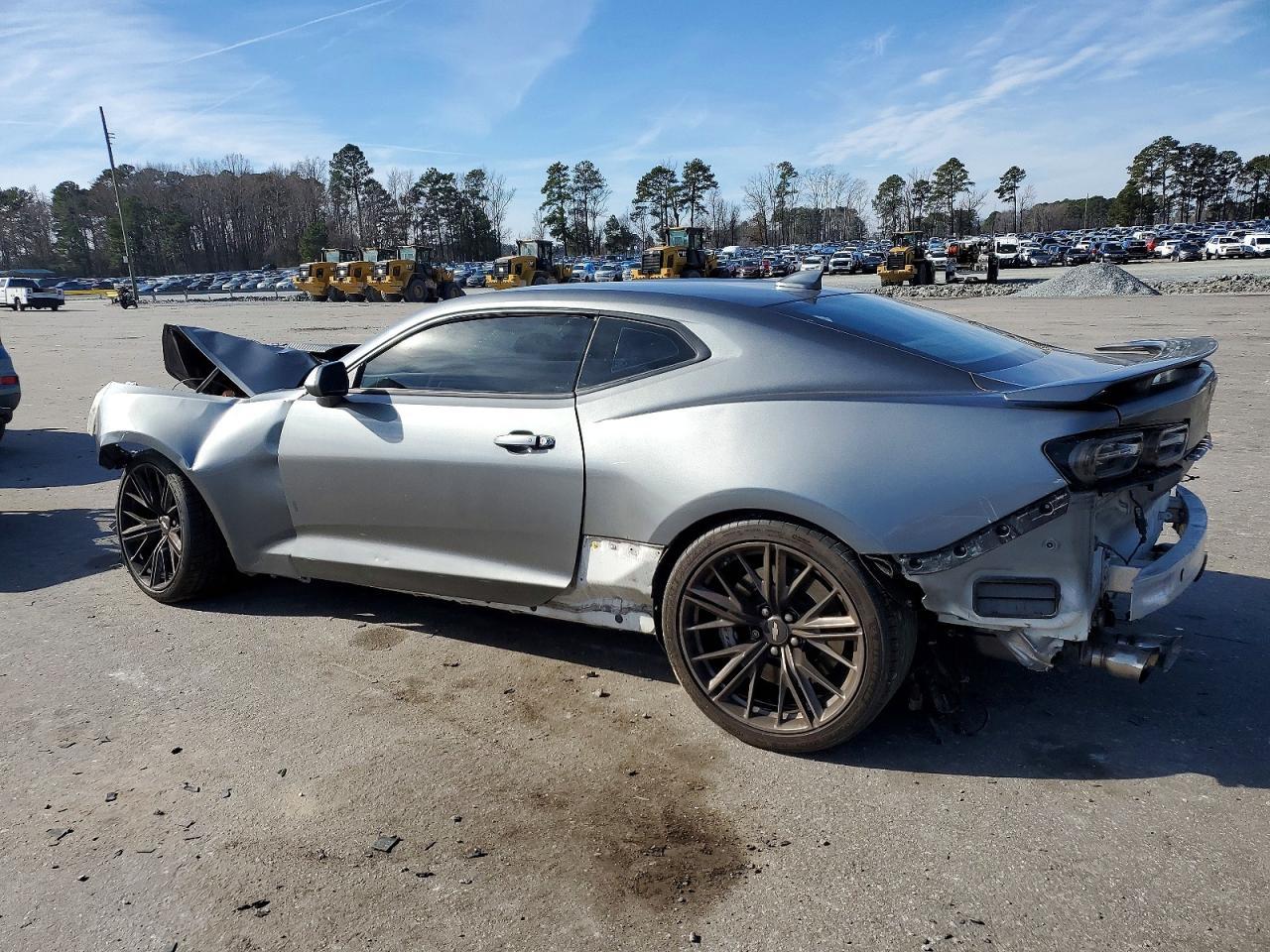 2020 Chevrolet Camaro Lz - zdjęcie 2