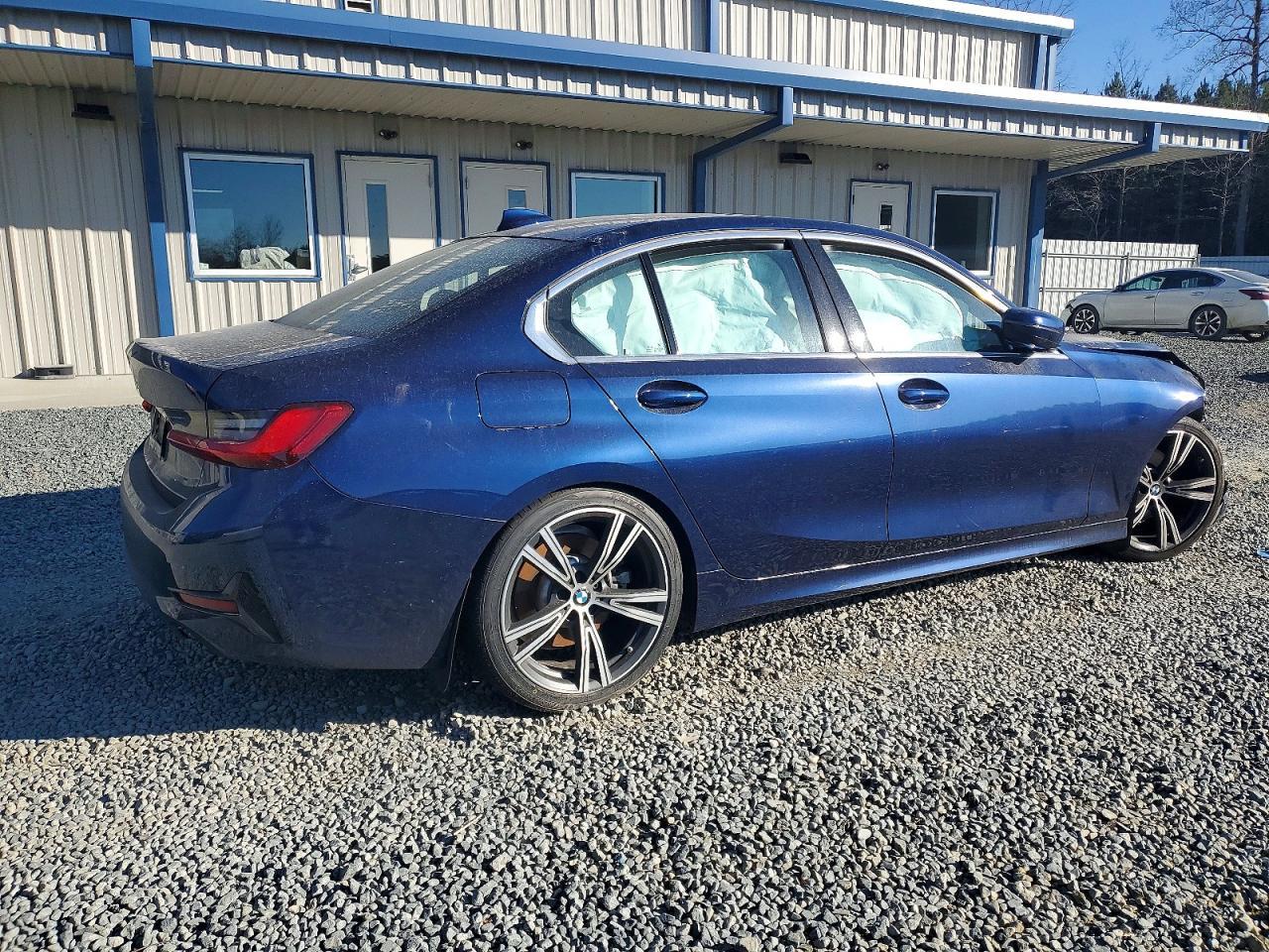2019 BMW 330I - zdjęcie 3