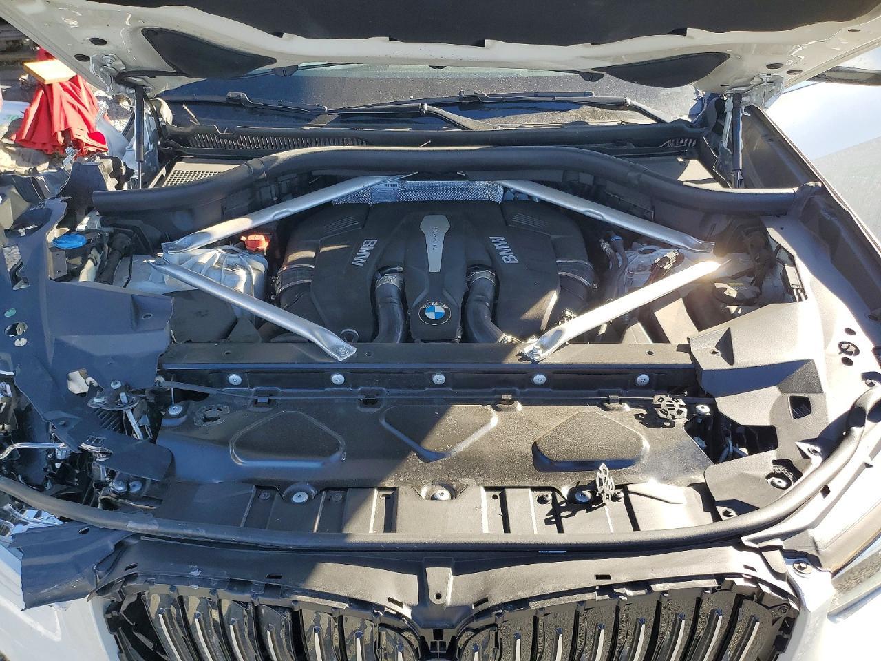 2019 BMW X5 xDrive50I - zdjęcie 12