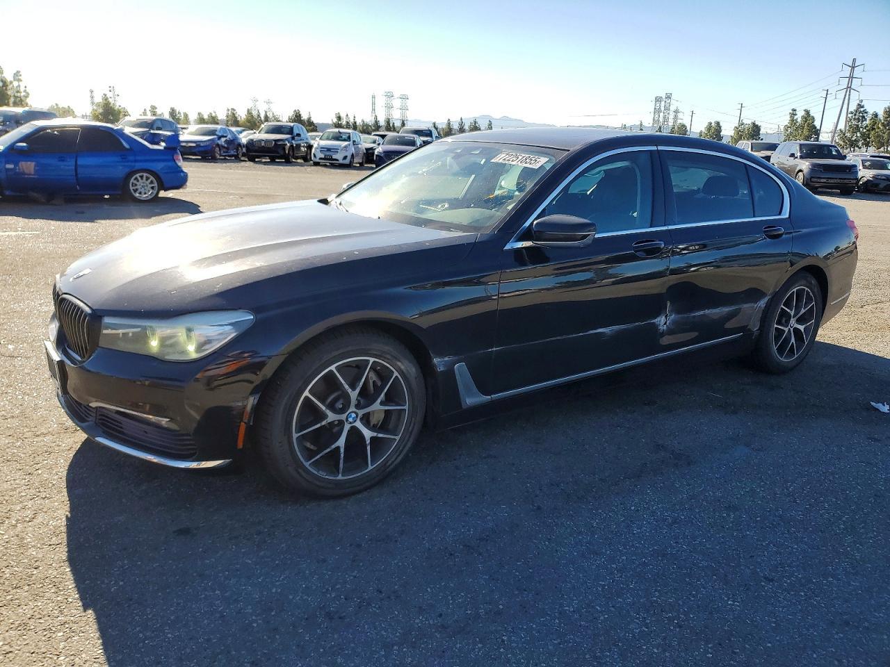 BMW Seria 7 - zdjęcie 1