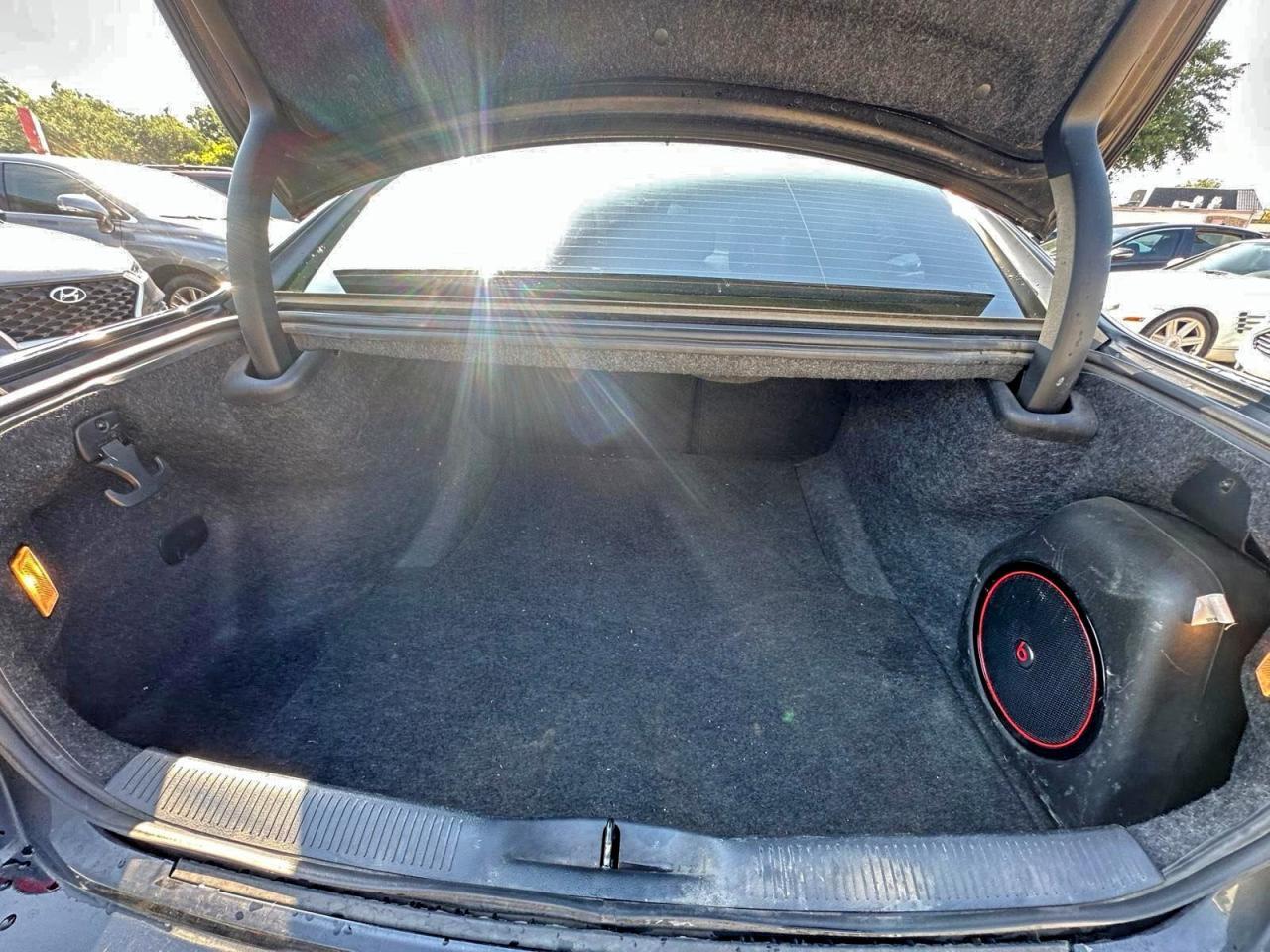 2015 Dodge Charger Sxt - zdjęcie 15